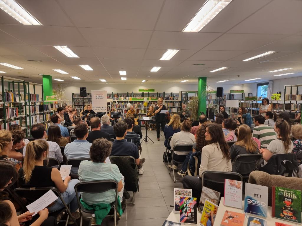 🎶 Concert Between Books&nbsp;📚